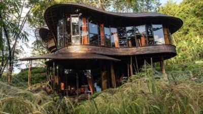 Arsitek Ubud Gunakan Bambu Recycle untuk Rumah Tropis